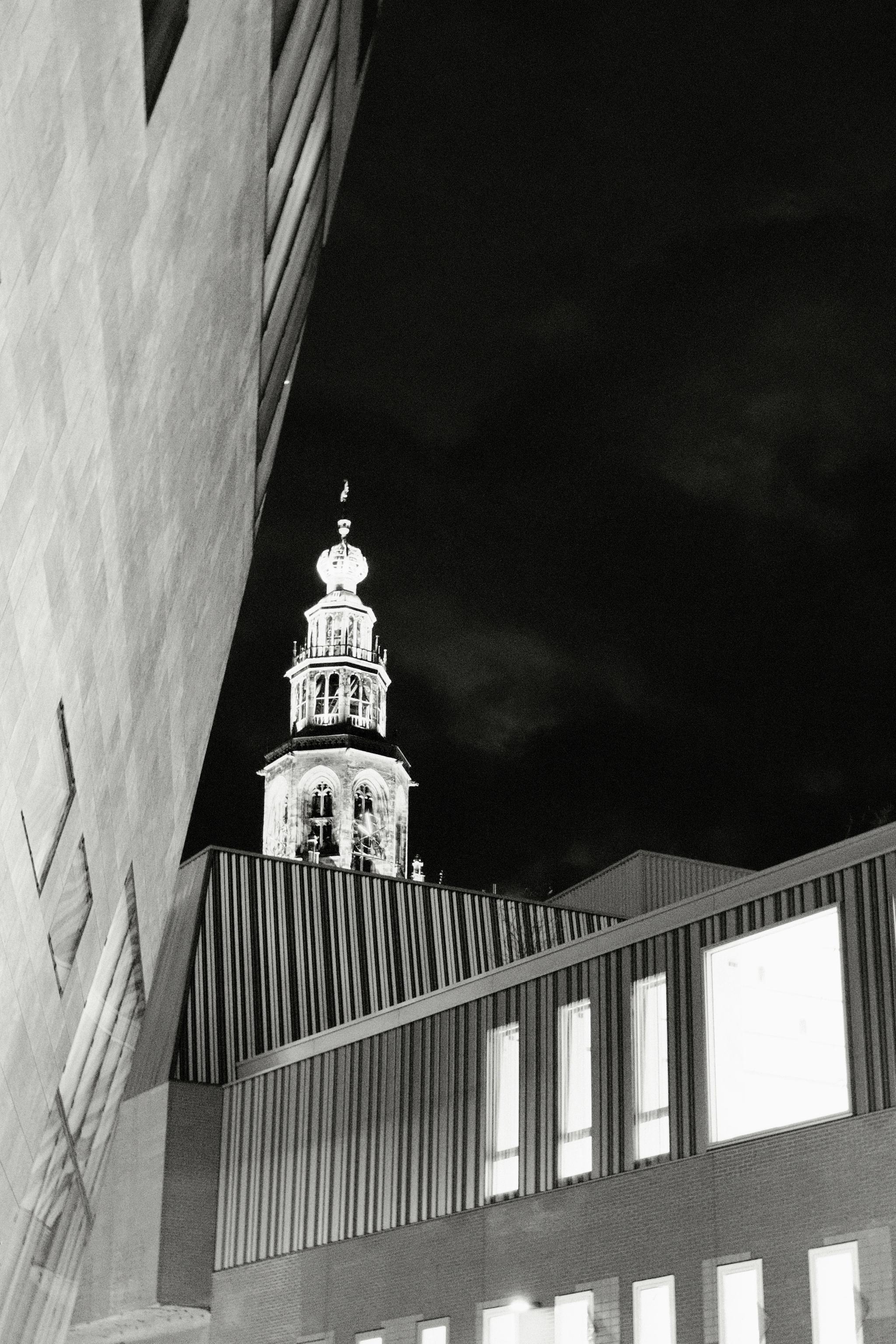 Martini-tower Groningen in black and white as seen from the parking Forum.