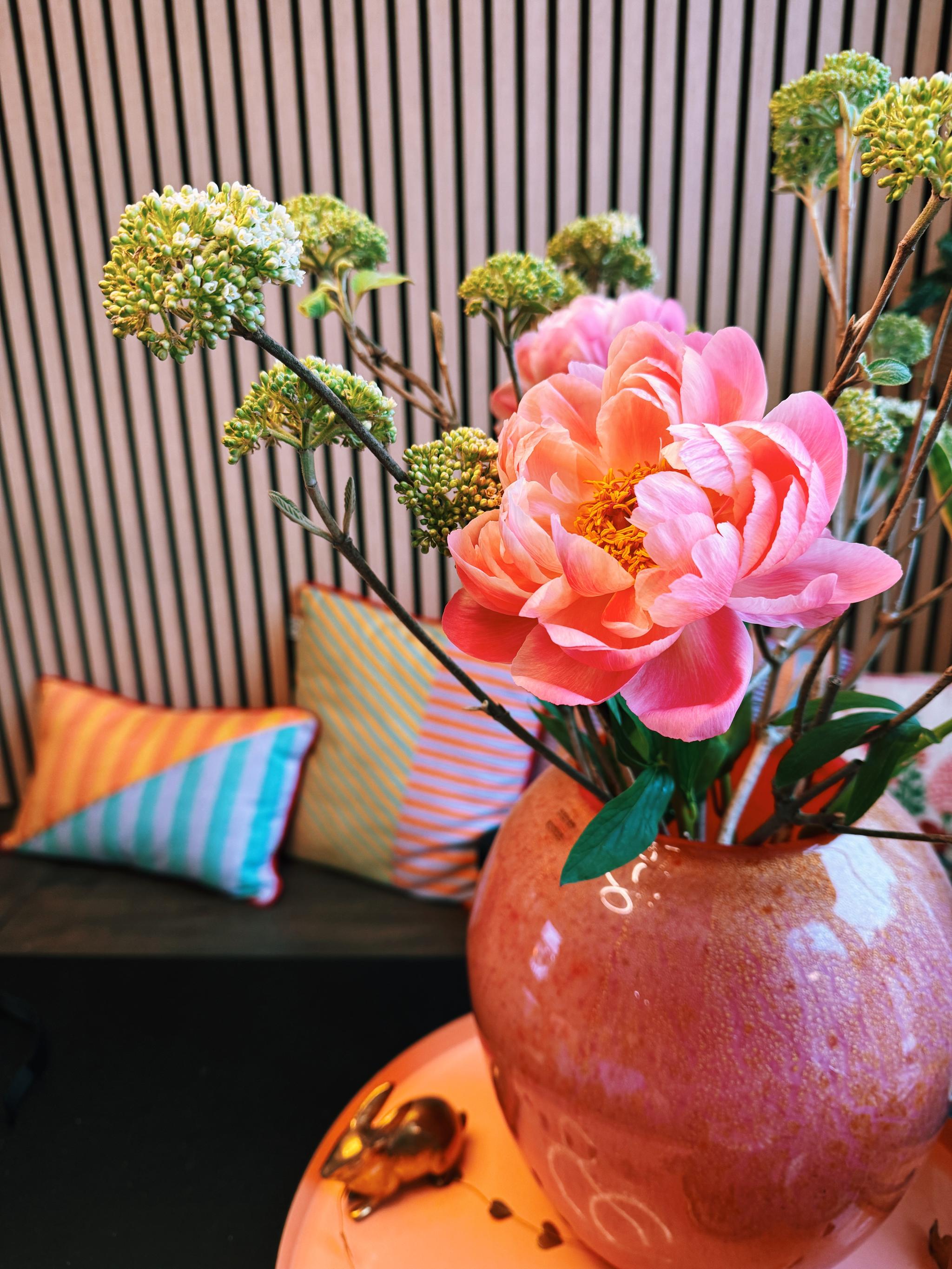fresh weekend flowers