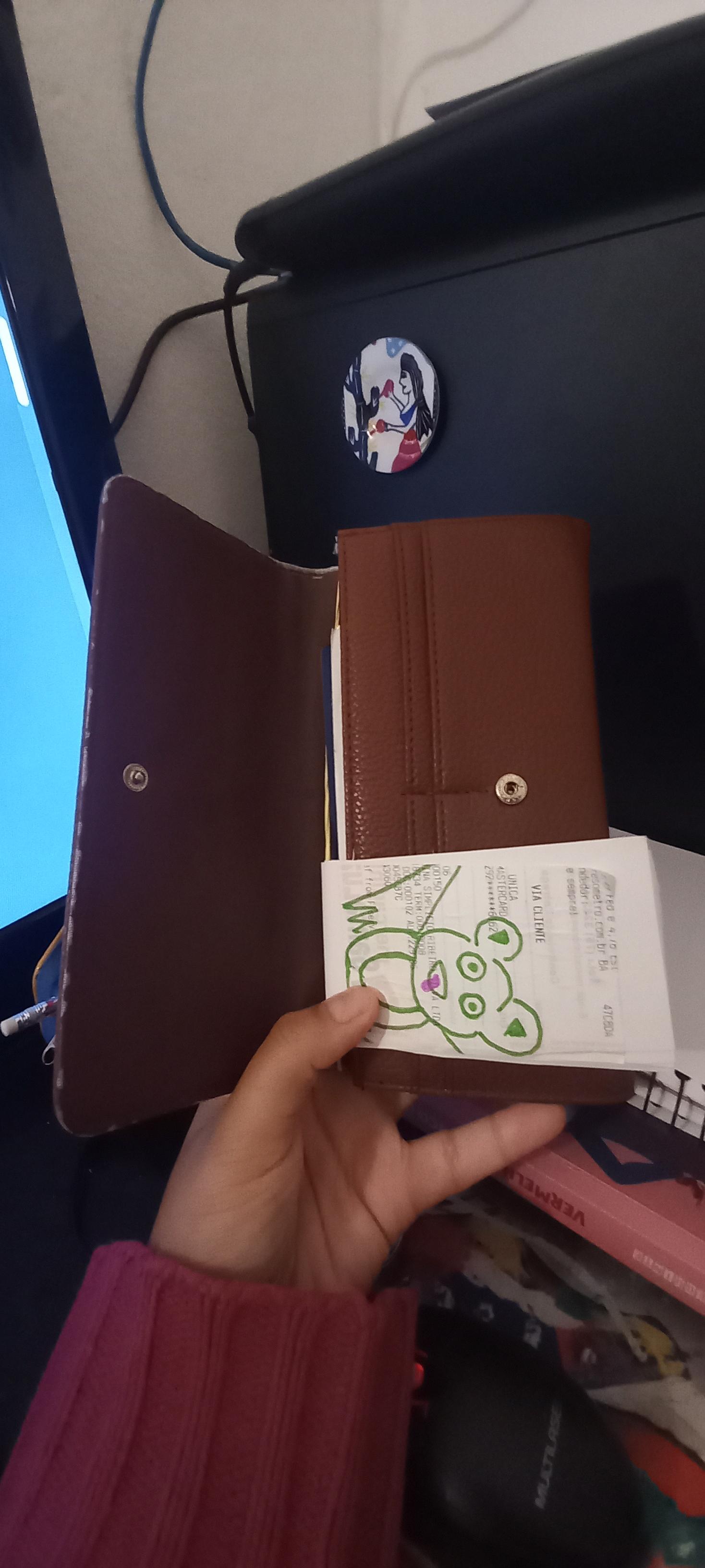 um mini diário na carteira