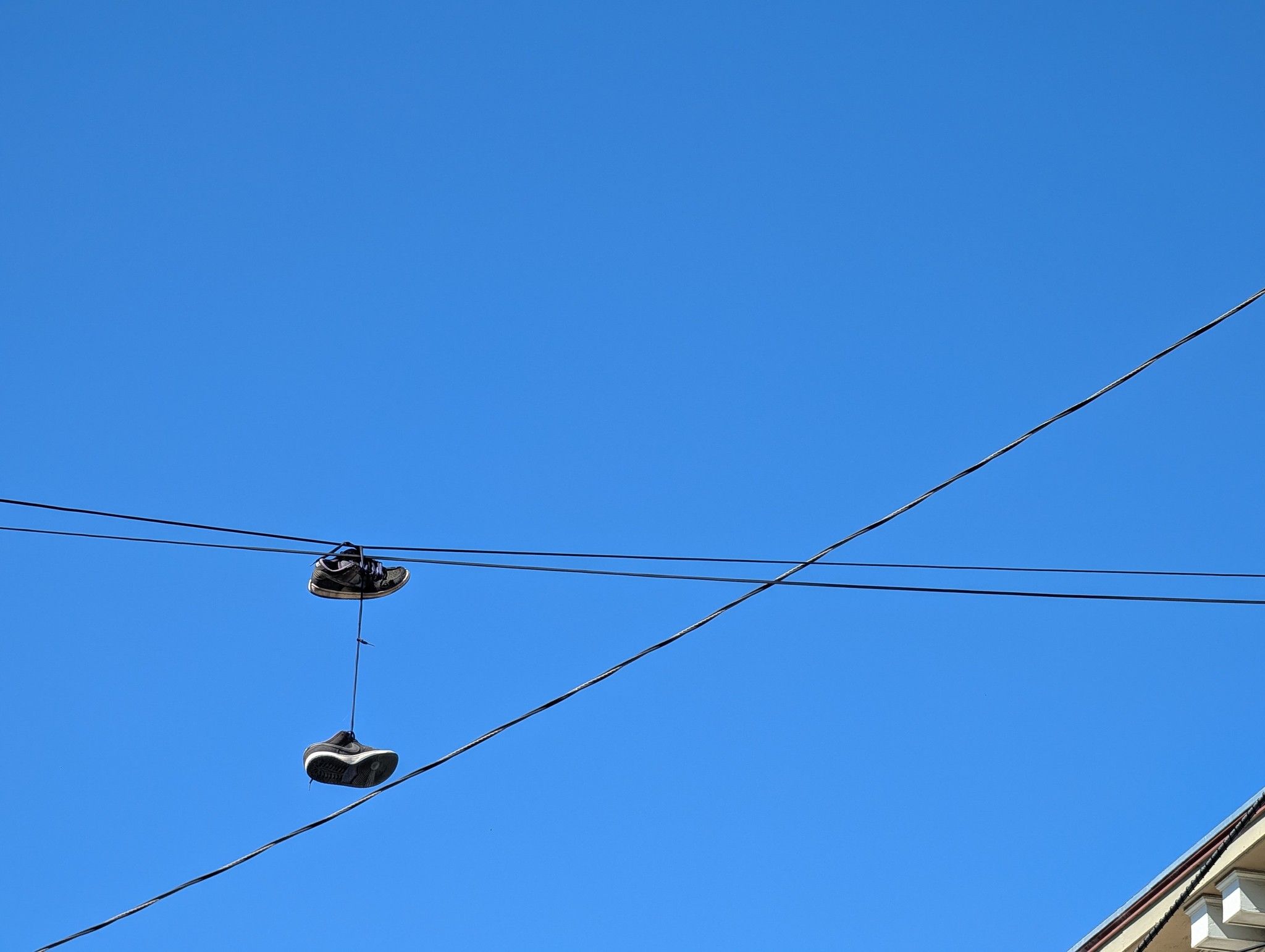 power line sneakers, photo by leaf