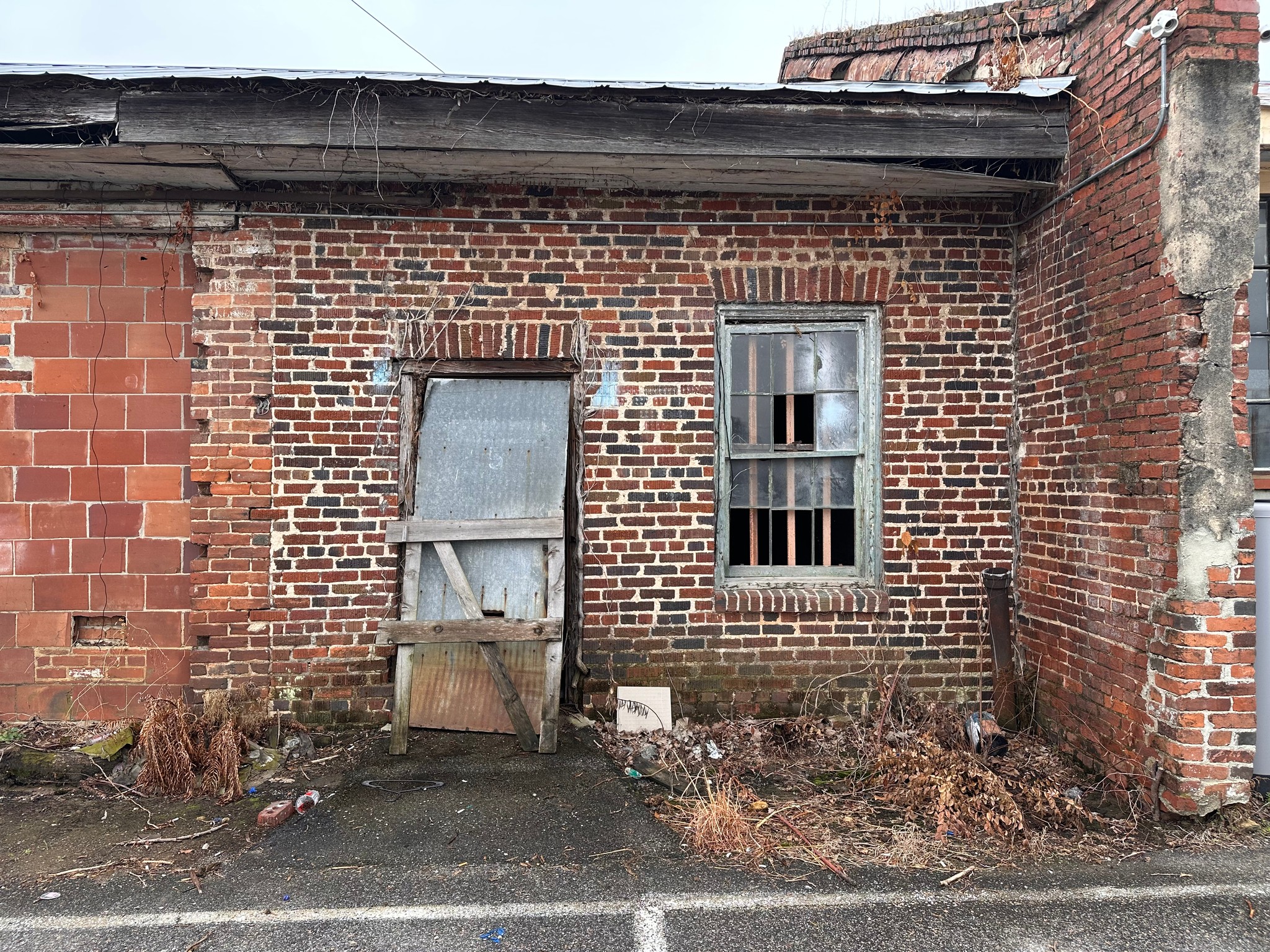 Urban Decay, photo by Kevin’s Photos
